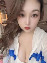 服务系性感丰满骚妹可儿